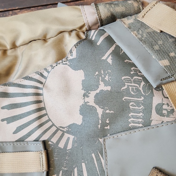 SkullCandy Camelbak rare backback-sand color beige - Picture 2 of 10